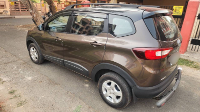 Renualt Triber  Rxt optional